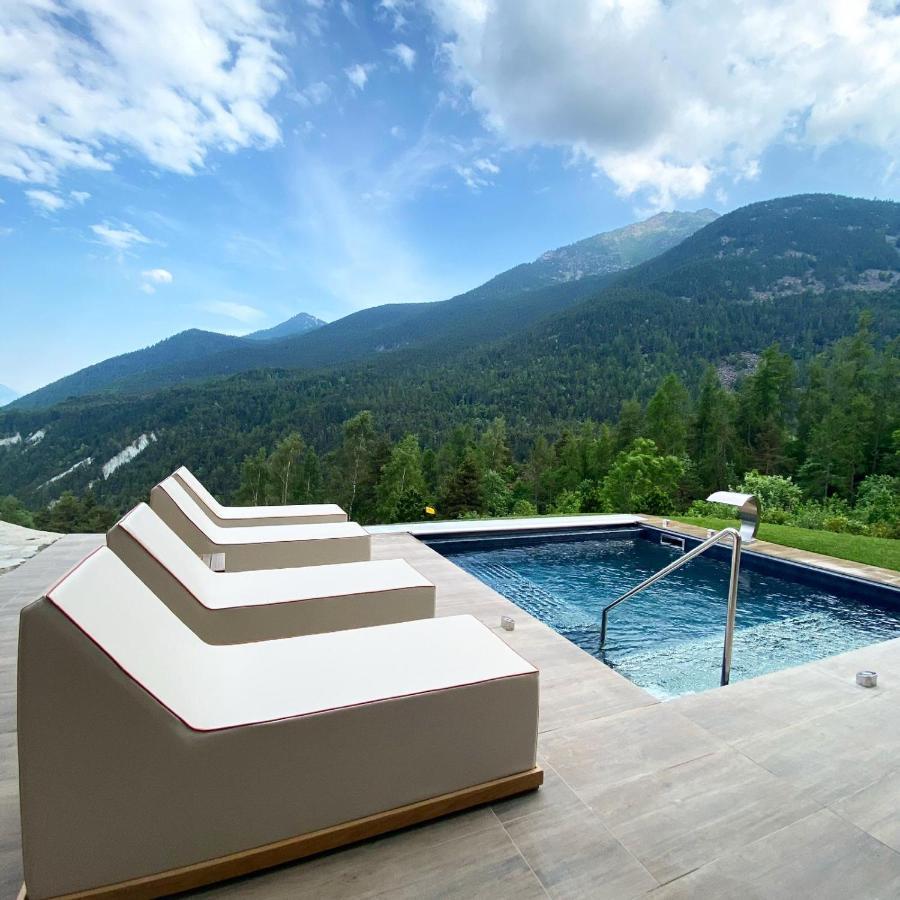 Готель Silou Retreat Champdepraz Екстер'єр фото